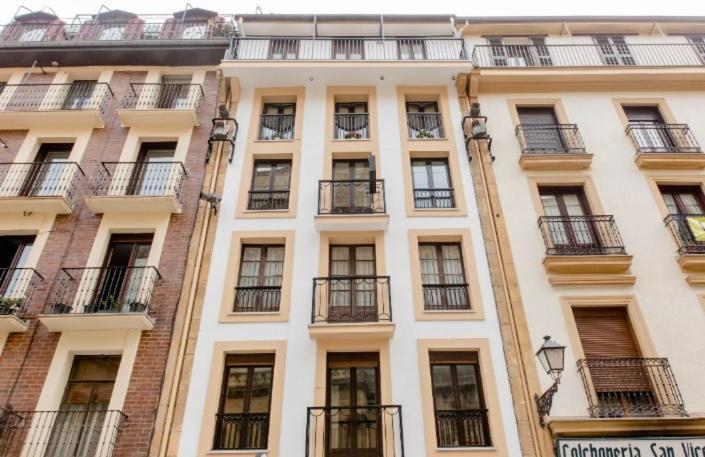 Pension San Vicente Сан-Себастьян Экстерьер фото